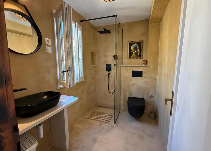 Teraca U Babe- In The Town Center