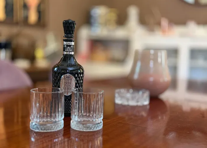 Teraca U Babe- In The Town Center